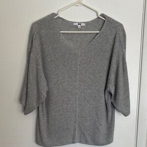 Uniqlo Light Gray Ribbed Knit Top